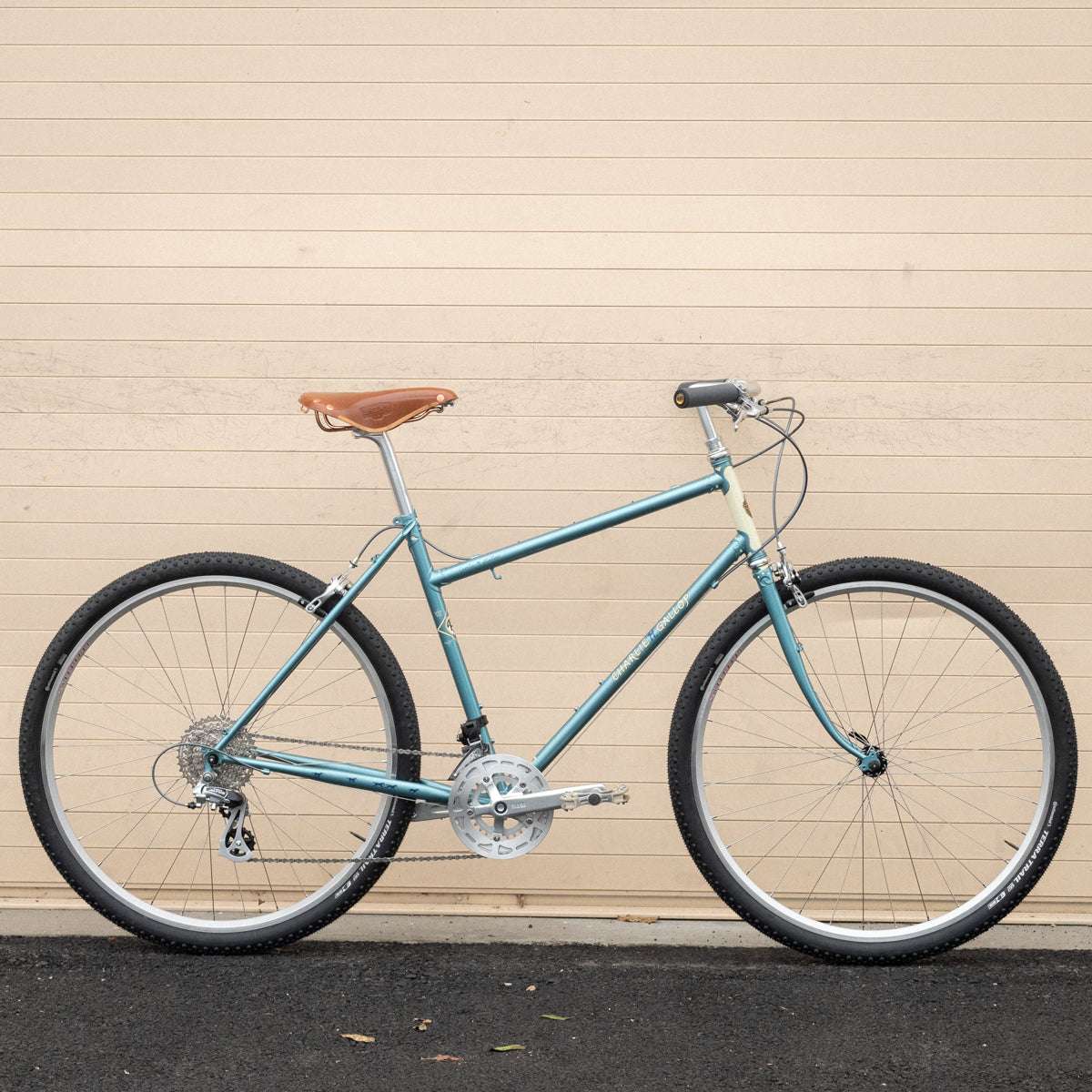 Rivendell Bicycle Works - Lugged Steel and Custom Bikes