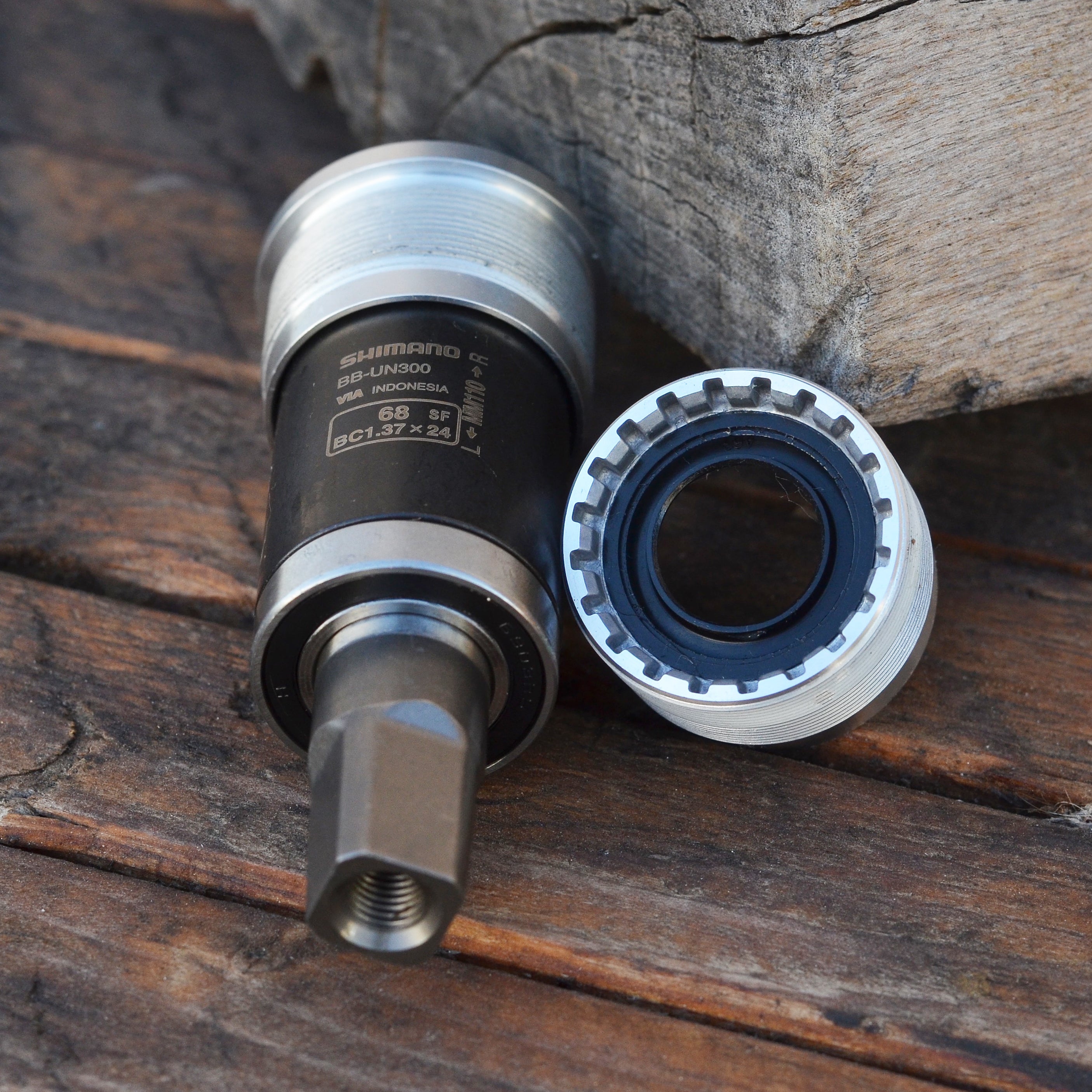 Bottom Bracket Cartridge 68mm Shimano 107 x 68